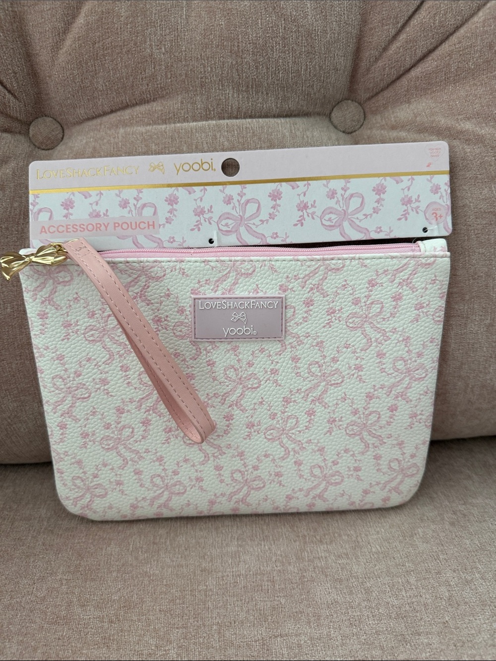 💜LoveShackFancy x Target Yoobi BUNDLE 4 pc Accessory Pouch, Comp Book, 2 Folders - Picture 5 of 5